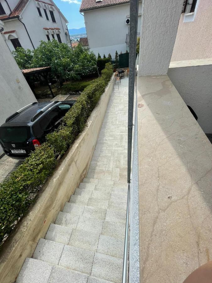 Apartments Fratelli Malinska Luaran gambar
